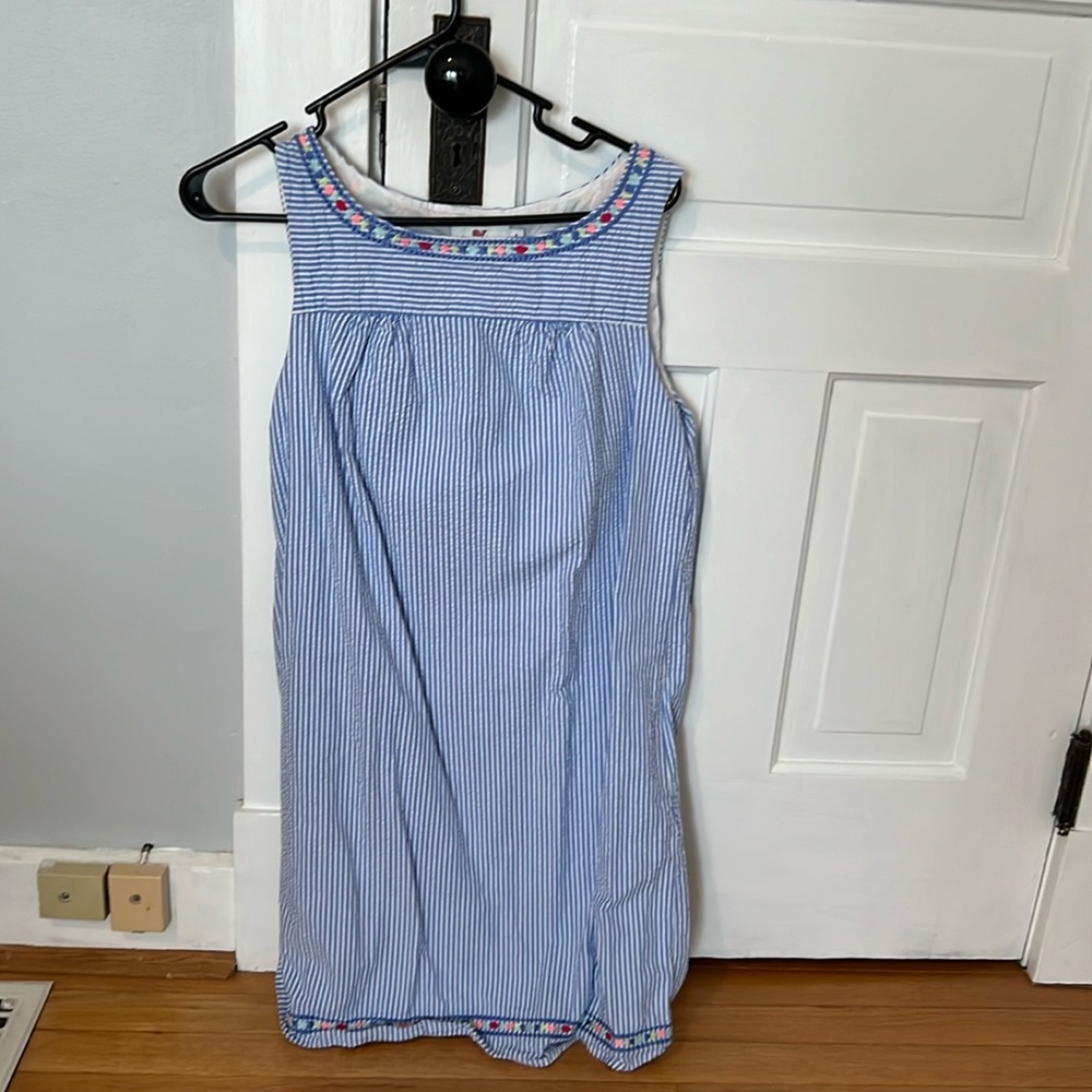 Vineyard vines dress